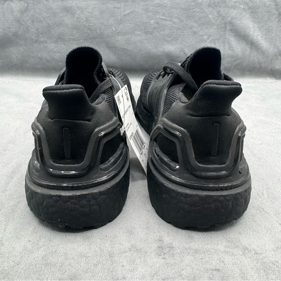 adidas UltraBoost 20 Training Running‎ Shoes Women’s Shoes Triple Black Size 5 - Picture 6 of 11